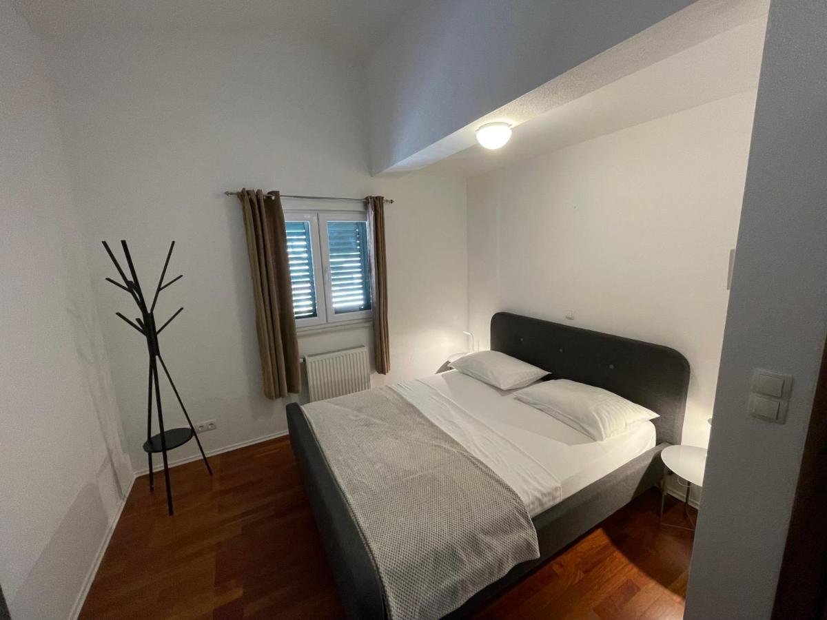 Apartments Cavar Trogir Extérieur photo