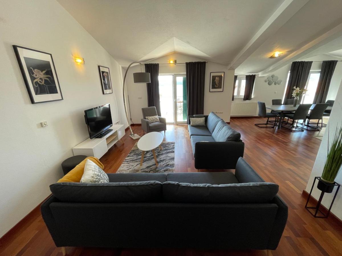 Apartments Cavar Trogir Extérieur photo