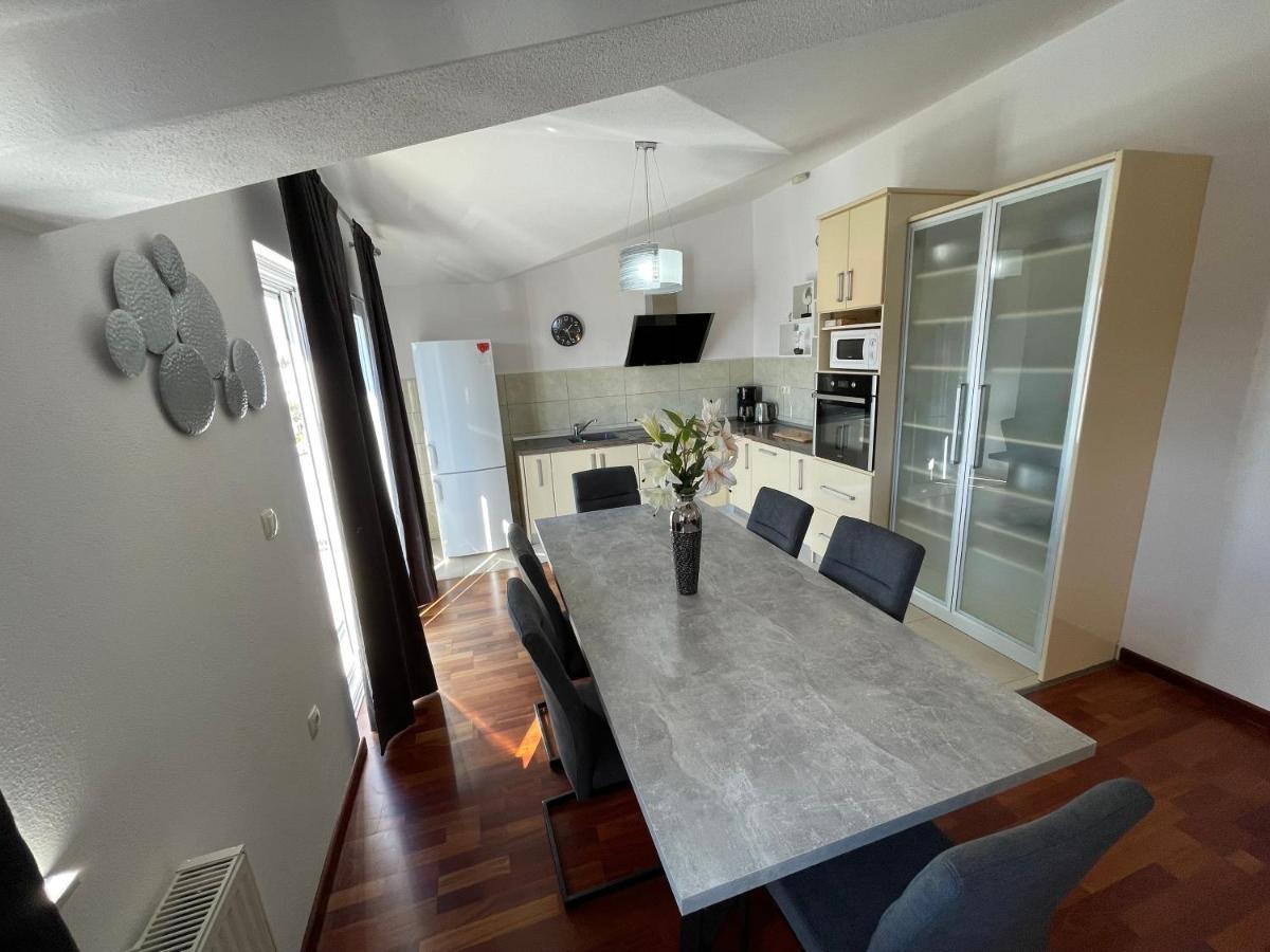 Apartments Cavar Trogir Extérieur photo