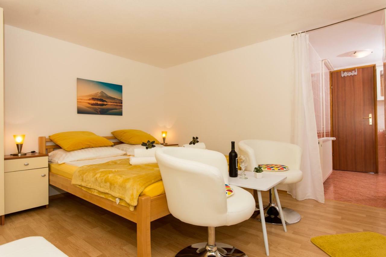 Apartments Cavar Trogir Extérieur photo